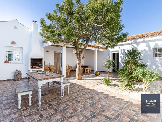 alt="casa en venta en pozo de los frailes"