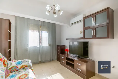 alt=piso en venta en zapillo en almeria junto al mar inmobiliaria en almeria"