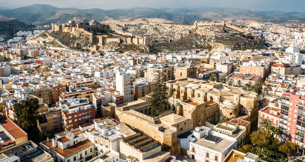 Vender Piso en Almería 3 alt= "vender piso en almeria"